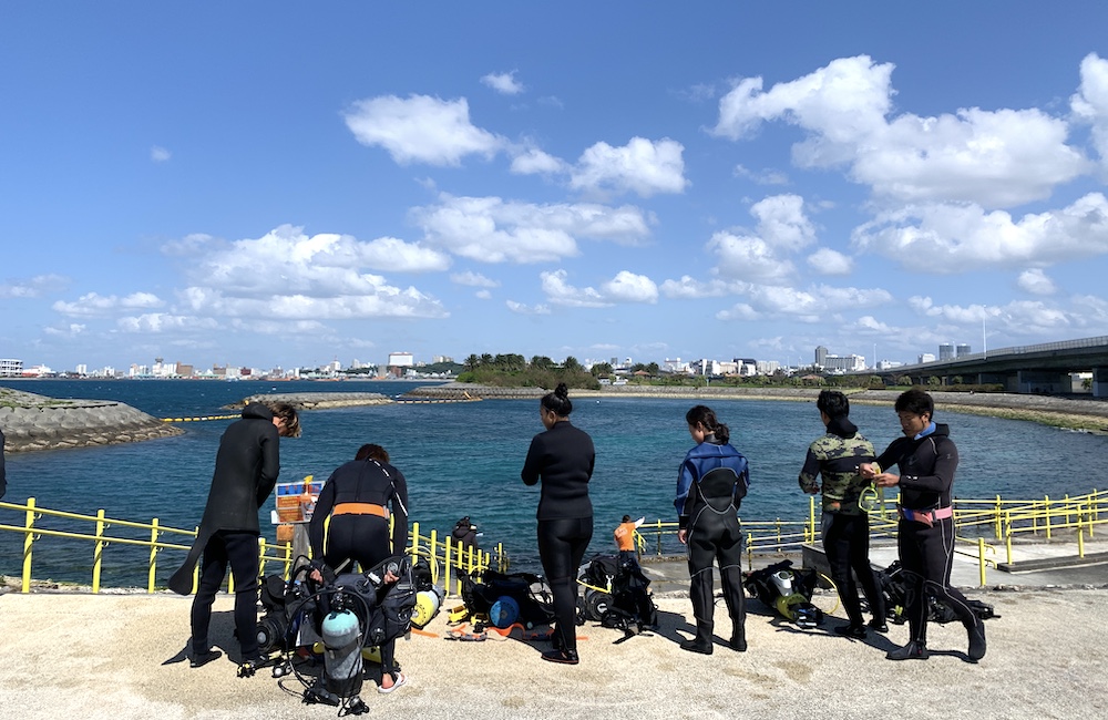 PADIダイビングインストラクター試験2022年3月沖縄の様子