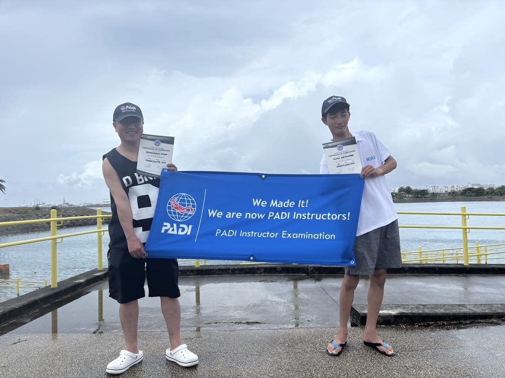 【2025年7月 宜野湾】PADIインストラクター試験　合格の様子