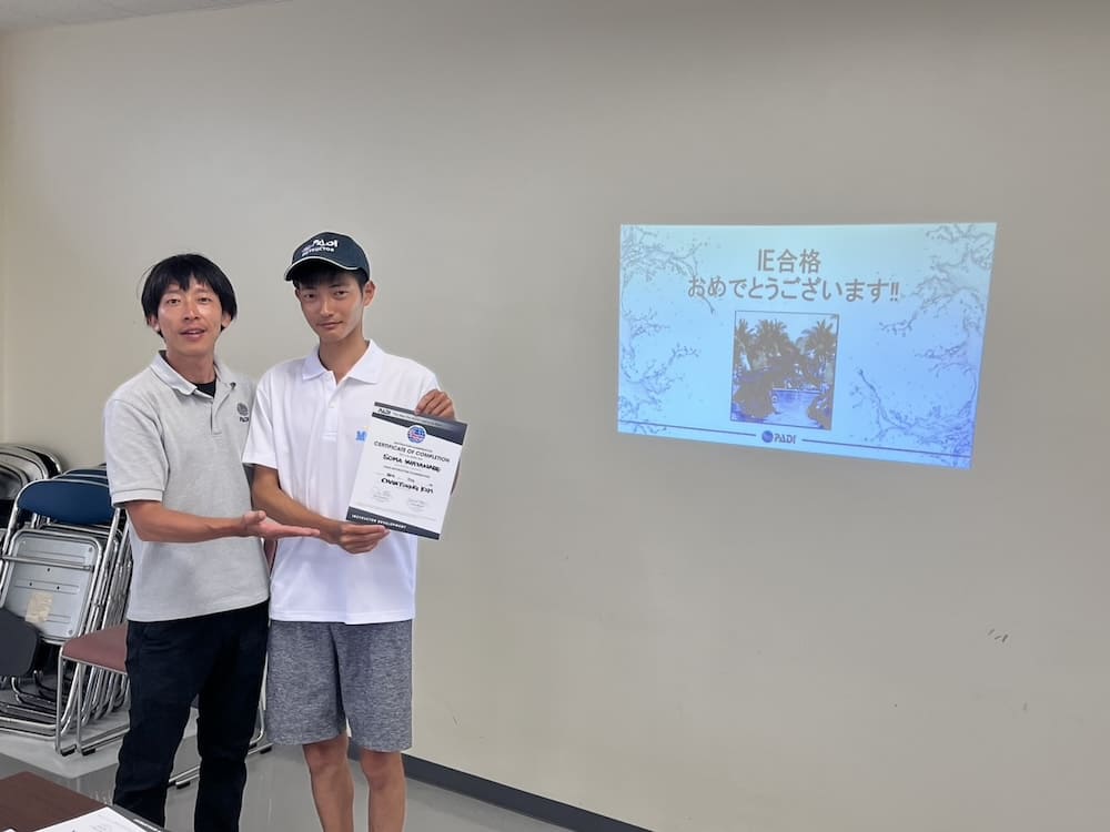 【2025年7月 宜野湾】PADIインストラクター試験　合格写真